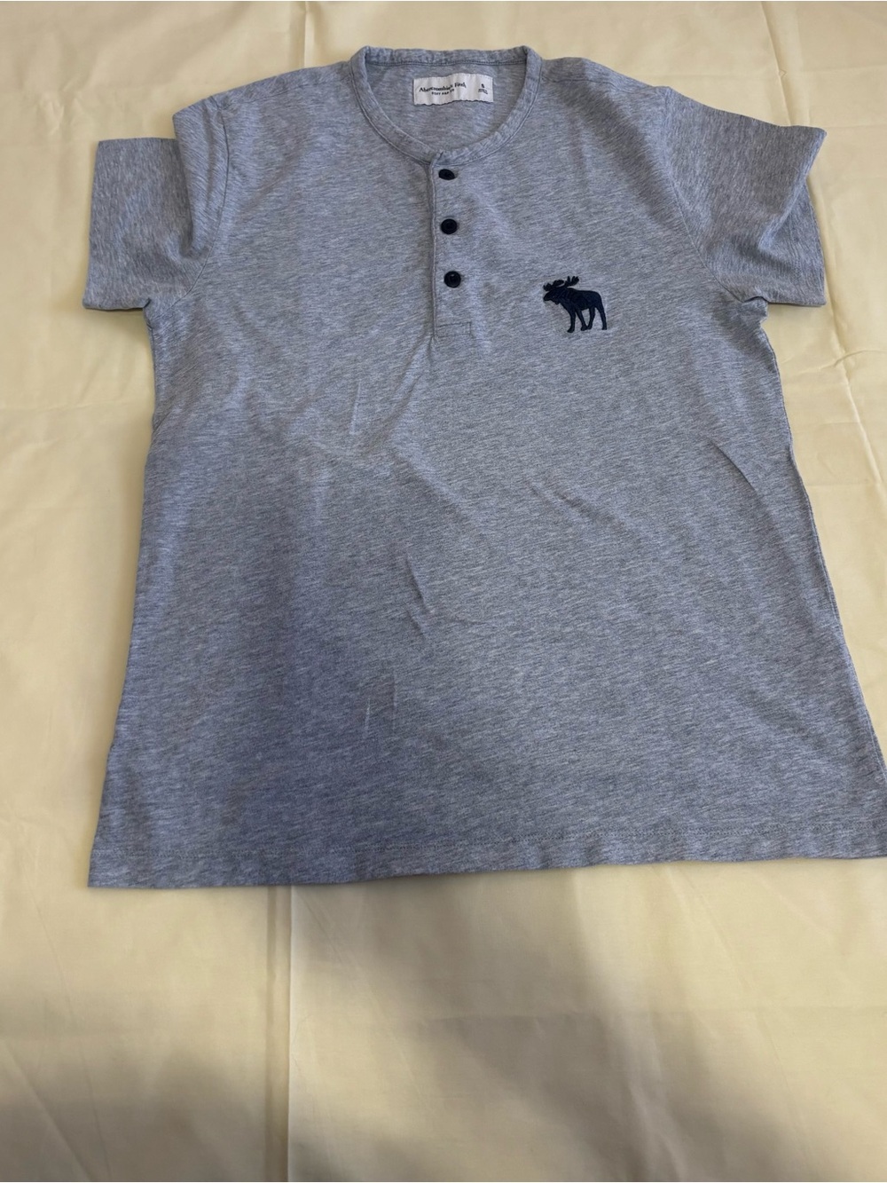Abercrombie & Fitch Heather Gray Henley with Navy Moose Emblem